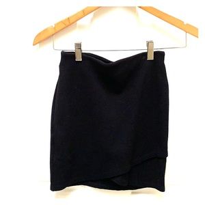 Aritzia Skirt